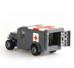 Medic WW2 Ambulance Playset – 384 Pieces