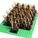 Warriors Army 21 Minifigures Pack + Weapons