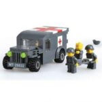 Medic WW2 Ambulance Playset – 384 Pieces